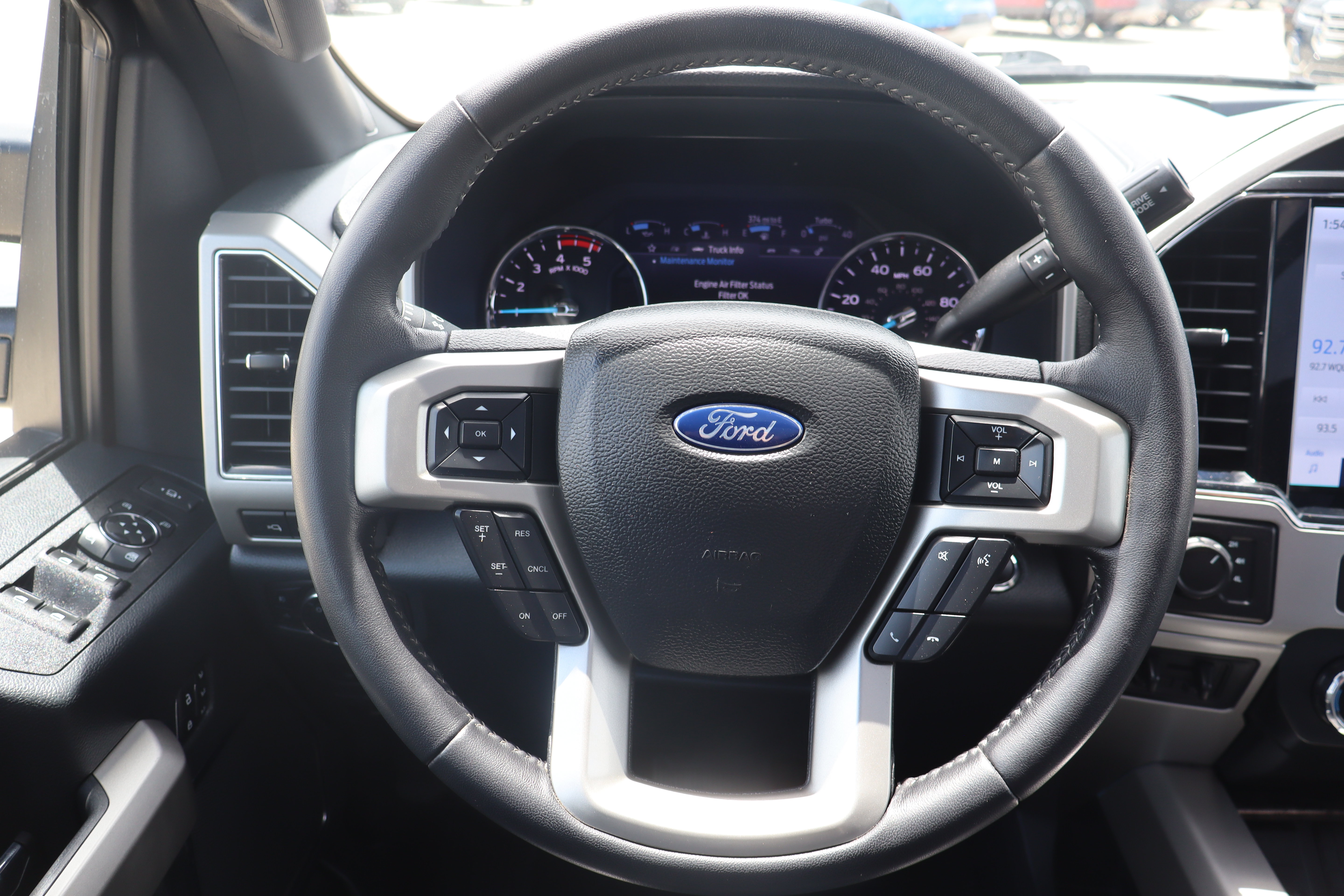 Used 2022 Ford F350 Lariat w/ Lariat Ultimate Package AWD/4WD image 14