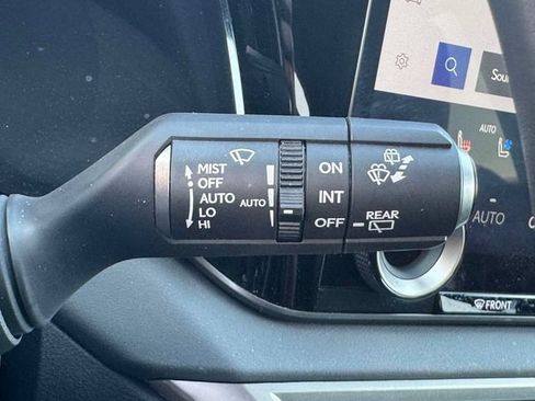 Used 2024 Lexus RX 350 Premium w/ Accessory Package (Z1) AWD/4WD image 31