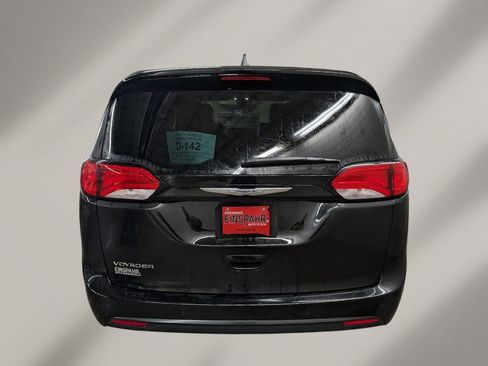 New 2026 Chrysler Voyager LX image 26