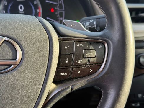 Used 2019 Lexus ES 350 image 31