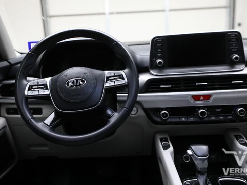 Used 2021 Kia Telluride S FWD image 8