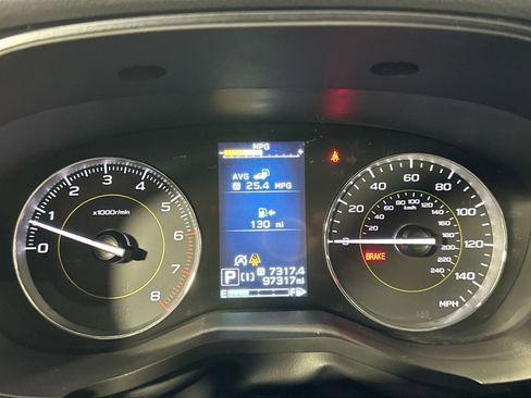 Used 2022 Subaru Crosstrek 2.5i Sport w/ Moonroof Package image 23