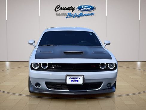 Used 2021 Dodge Challenger R/T Scat Pack RWD image 12