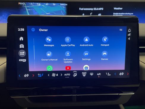 Used 2024 Lincoln Nautilus Reserve w/ Equipment Group 202A image 12