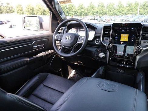 Used 2026 RAM 1500 Laramie AWD/4WD image 23