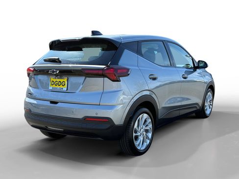 New 2027 Chevrolet Bolt LT w/ Comfort Package image 5