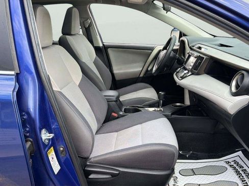 Used 2015 Toyota RAV4 XLE AWD/4WD image 12