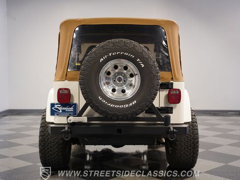 Used 1997 Jeep Wrangler Sahara image 25