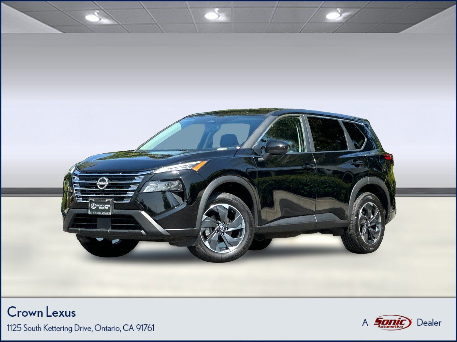 Used 2025 Nissan Rogue SV AWD/4WD image 1