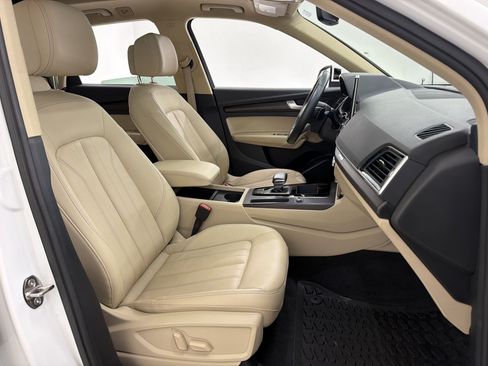 Used 2023 Audi Q5 2.0T Premium w/ Convenience Package AWD/4WD image 27