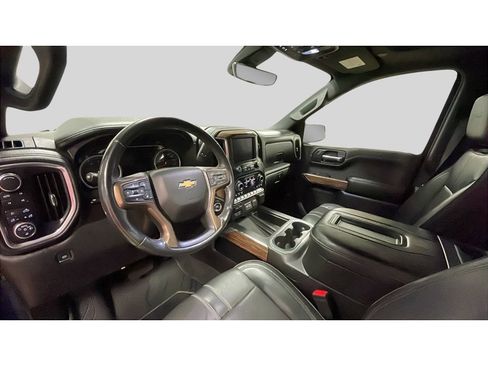 Used 2019 Chevrolet Silverado 1500 High Country w/ Technology Package image 10