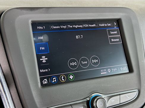 Used 2024 Chevrolet Equinox LT image 21