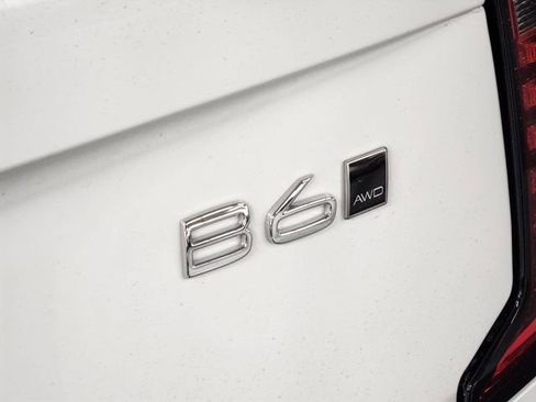 New 2026 Volvo XC90 B6 Plus AWD/4WD image 13
