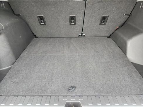 Used 2021 GMC Terrain SLT w/ Infotainment Package II FWD image 31