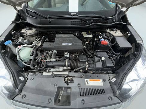 Used 2018 Honda CR-V Touring image 19