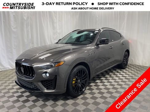 Used 2022 Maserati Levante GT image 1