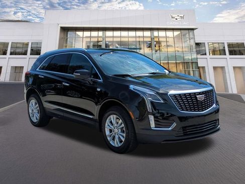 Used 2025 Cadillac XT5 Luxury image 3
