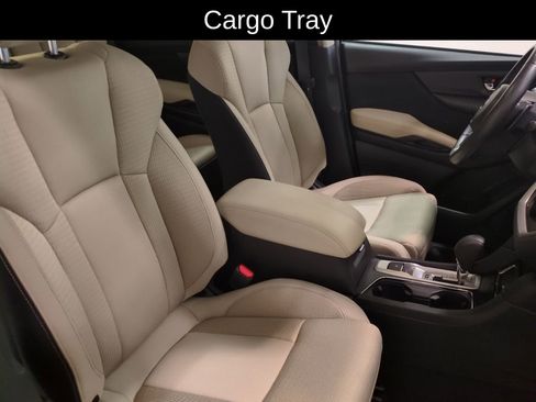 Used 2023 Subaru Ascent Premium w/ Convenience Package image 12