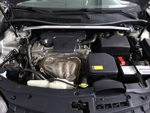 Used 2015 Toyota Camry SE image 17