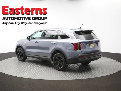 Used 2023 Kia Sorento LX AWD/4WD image 62