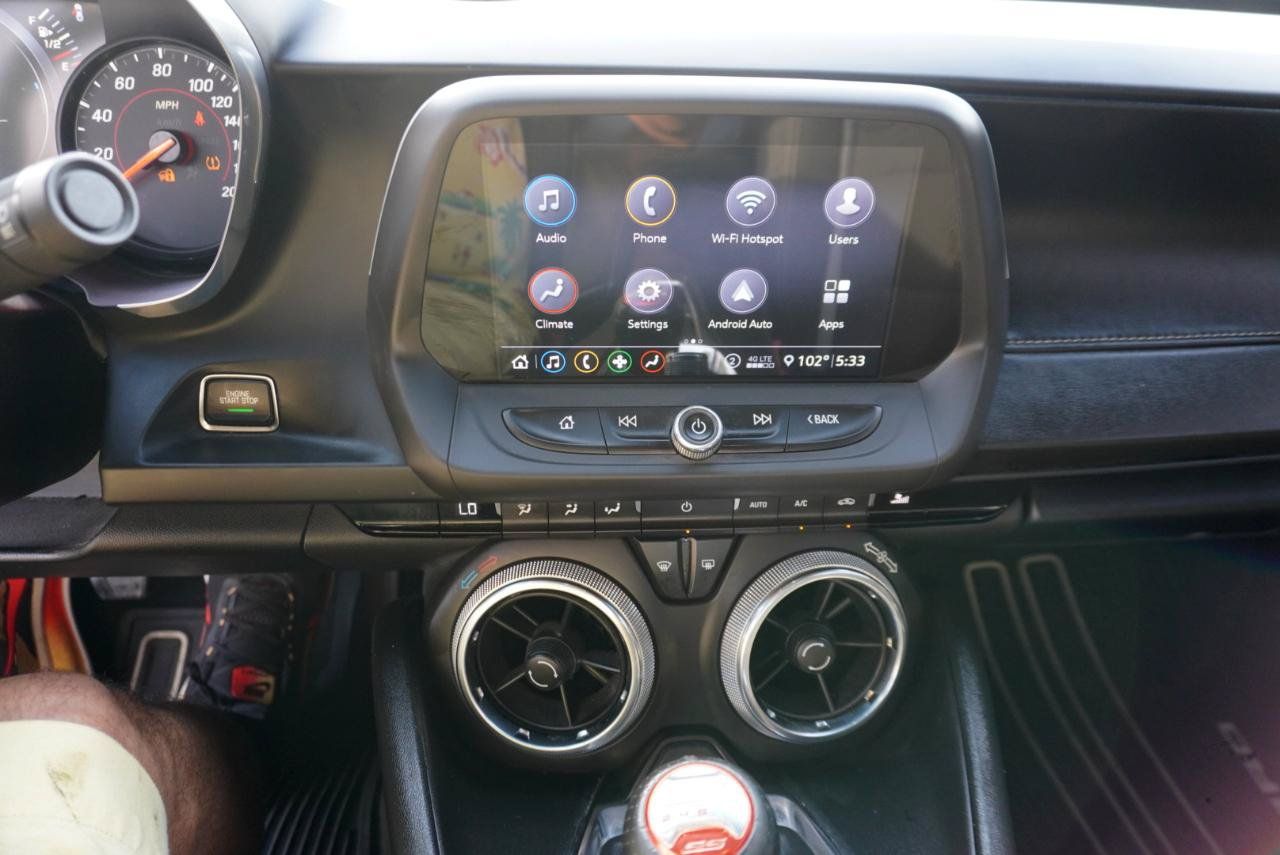 Used 2020 Chevrolet Camaro SS RWD image 32
