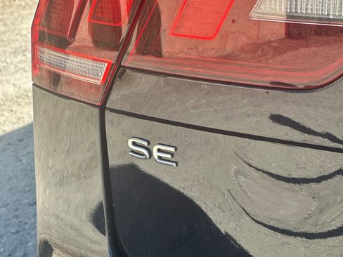 Certified 2024 Volkswagen Tiguan SE R-Line image 26