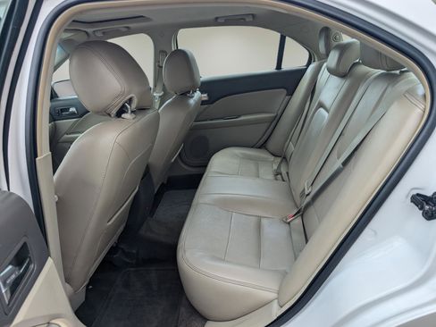 Used 2012 Ford Fusion SEL image 11