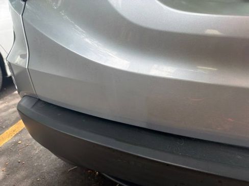 Used 2018 Honda HR-V LX image 6