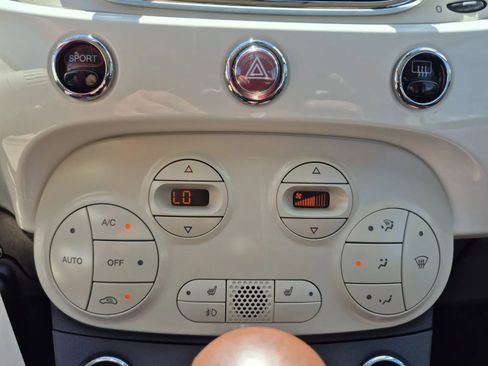 Used 2019 FIAT 500 Lounge FWD image 26