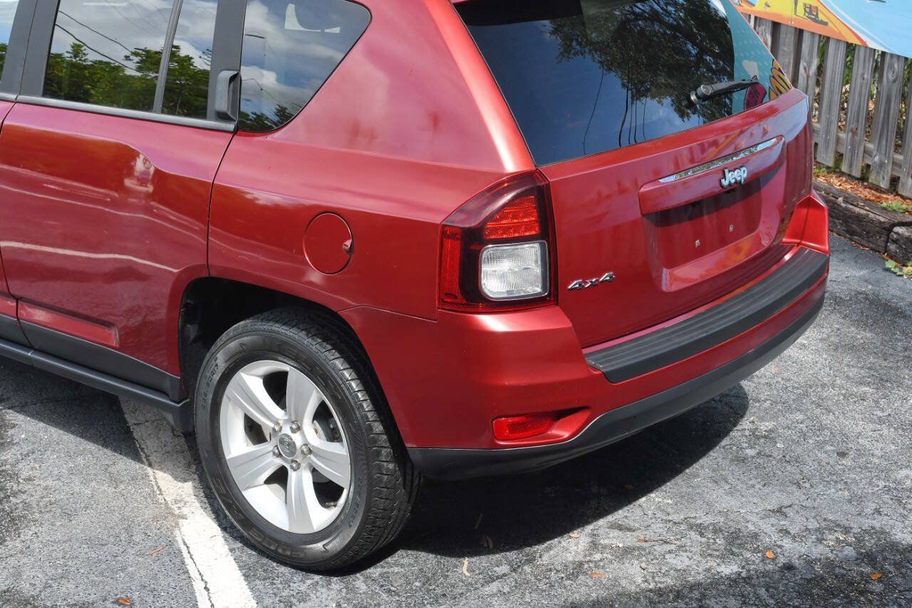 Used 2014 Jeep Compass Sport w/ Power Value Group AWD/4WD image 11