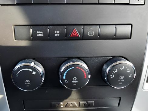 Used 2009 Dodge Ram 1500 Truck Sport image 28