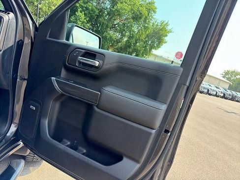 Used 2019 GMC Sierra 1500 AT4 w/ AT4 Premium Package AWD/4WD image 16