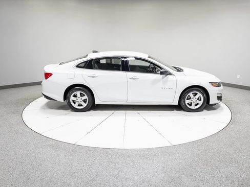 Used 2020 Chevrolet Malibu LS FWD image 27