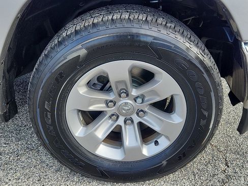 Used 2020 RAM 1500 Laramie image 8