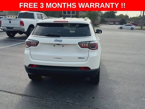Used 2019 Jeep Compass Latitude w/ Popular Equipment Group FWD image 7