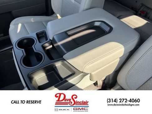 New 2026 GMC Sierra 1500 SLE w/ Preferred Package AWD/4WD image 21