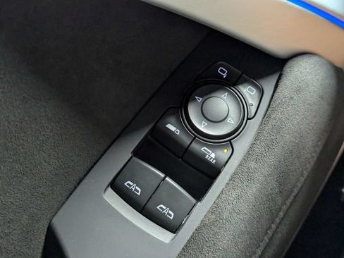Used 2021 Chevrolet Camaro ZL1 RWD image 18