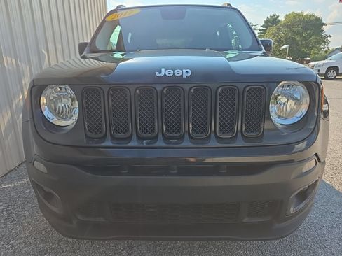 Used 2017 Jeep Renegade Latitude w/ Cold Weather Group AWD/4WD image 14