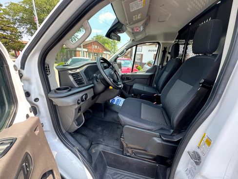 Used 2023 Ford Transit 250 Low Roof AWD w/ Exterior Upgrade Package image 15