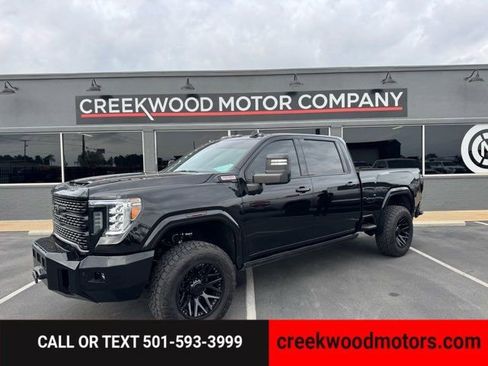 Used 2021 GMC Sierra 2500 Denali w/ Denali Black Diamond Edition image 1