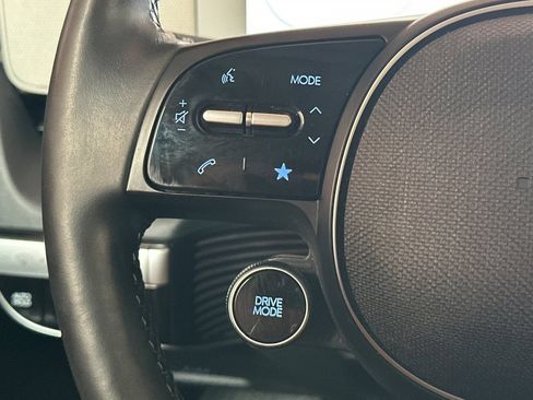 Certified 2024 Hyundai Ioniq 5 SEL RWD image 32