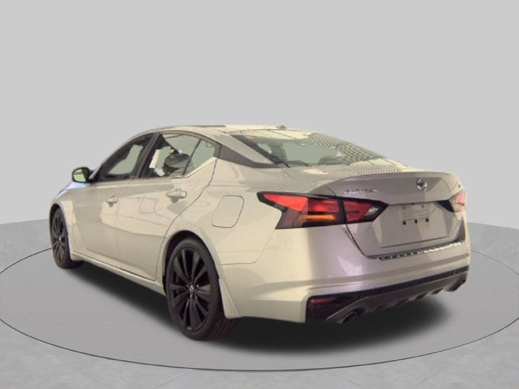 Used 2021 Nissan Altima 2.5 SR w/ SR Premium Package FWD image 6