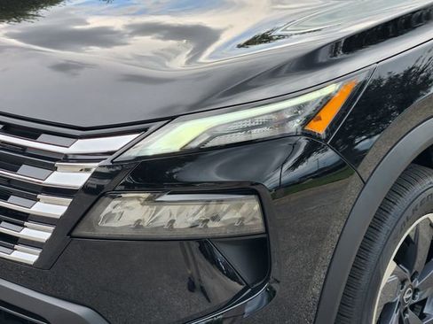 New 2026 Nissan Rogue SV image 6