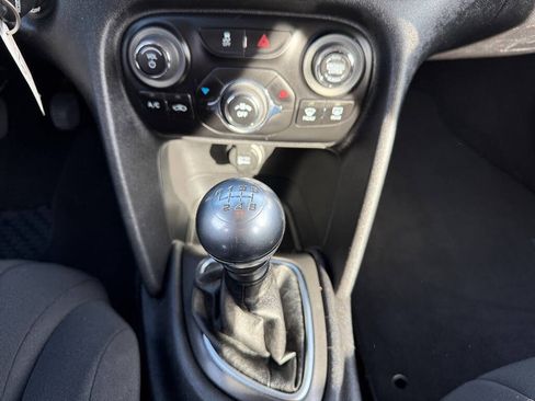 Used 2013 Dodge Dart Aero image 18