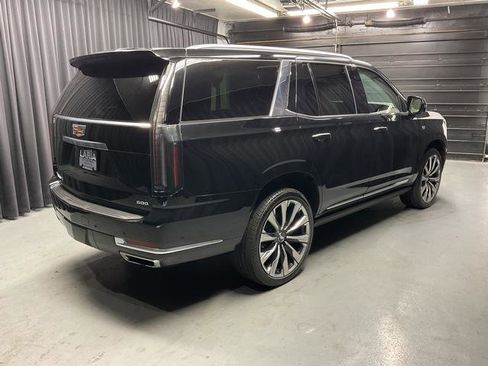 Used 2026 Cadillac Escalade Platinum Luxury AWD/4WD image 7