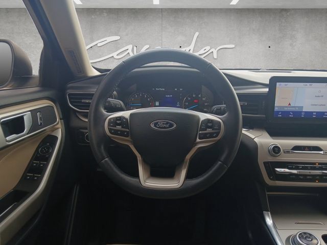 Used 2023 Ford Explorer XLT w/ Equipment Group 202A RWD image 22