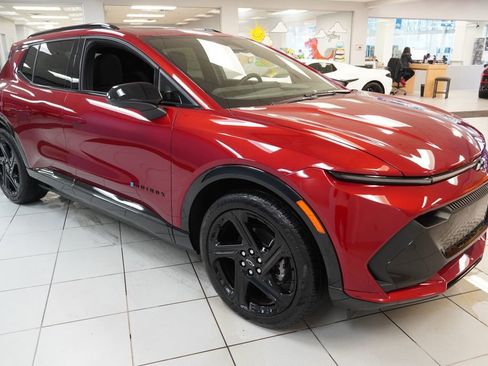 New 2025 Chevrolet Equinox EV RS w/ Active Safety Package 3 image 32