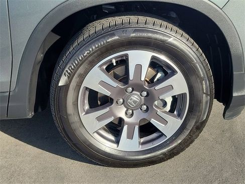 Certified 2019 Honda Ridgeline RTL image 5