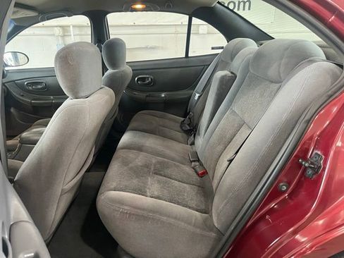 Used 2001 Oldsmobile Intrigue GX w/ Driver Control Pkg image 15