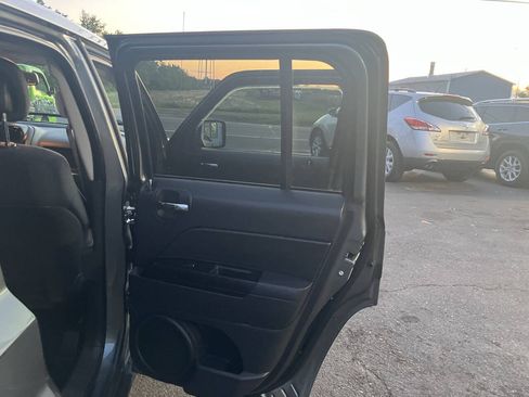 Used 2012 Jeep Patriot Sport w/ PWR Value Group AWD/4WD image 21